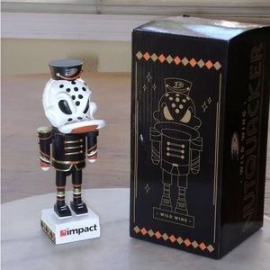 Anaheim Wild Wings Duck Nutcracker Statue Decor Memorabilia Hockey Mighty